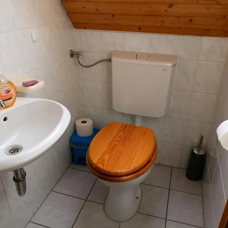 Am Paelitzsee-1 By Interhome