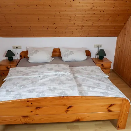 Am Paelitzsee-1 By Interhome Strasen